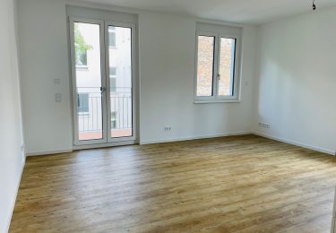 تصویر Wer Neubau sucht ist hier richtig: 3 Zimmer inkl. EBK!
