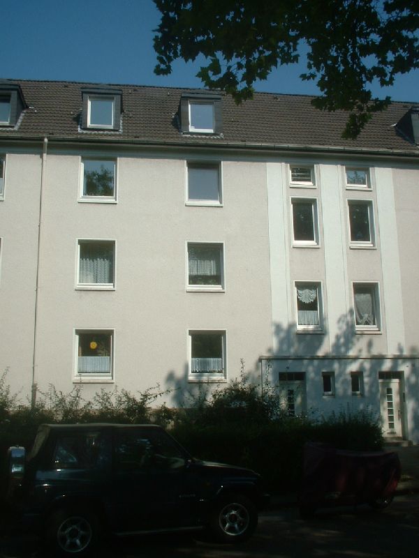 ** Gut aufgeteilte 3-Zi-Wohnung mit Loggia in Frohnhausen ** - Foto 2