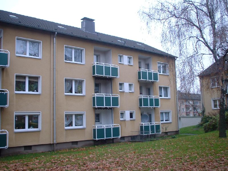 Attraktive 3-Zimmer-Wohnung in Mülheim-Dümpten – Erstbezug nach Sanierung! - Photo 2