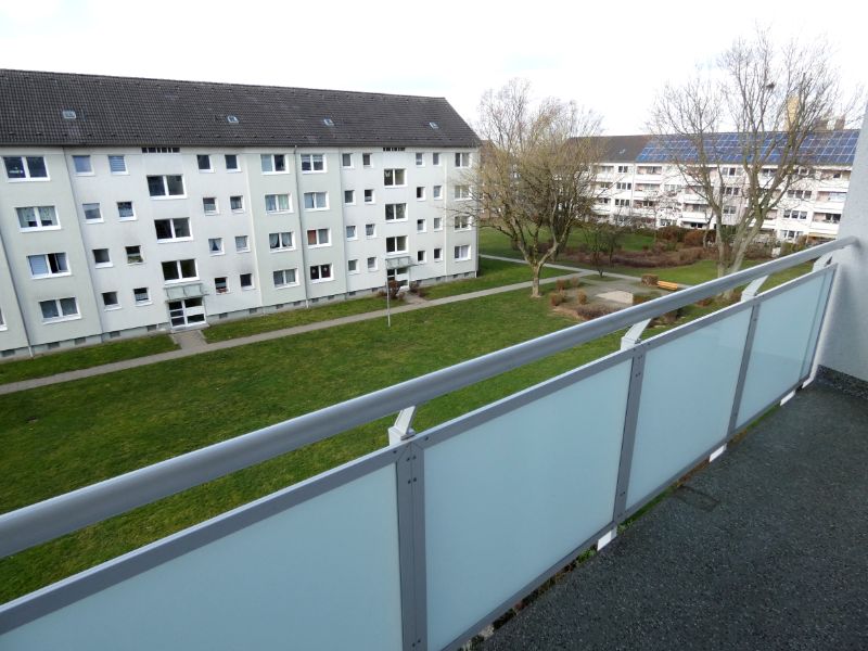 Modernisierte 3-Zi.-Whg. mit Balkon in angrenzender Nähe zu E-Haarzopf! - Foto 2