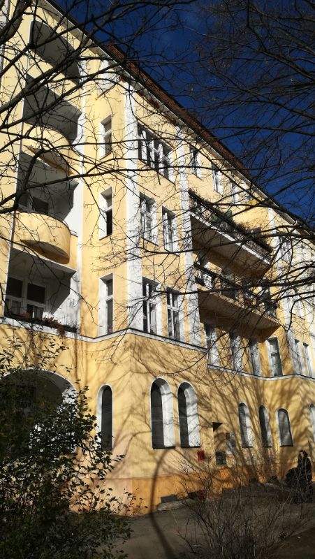 Ein Stück Altbaugeschichte – frisch hergerichtet und bereit für ein neues Zuhause! - Photo 1
