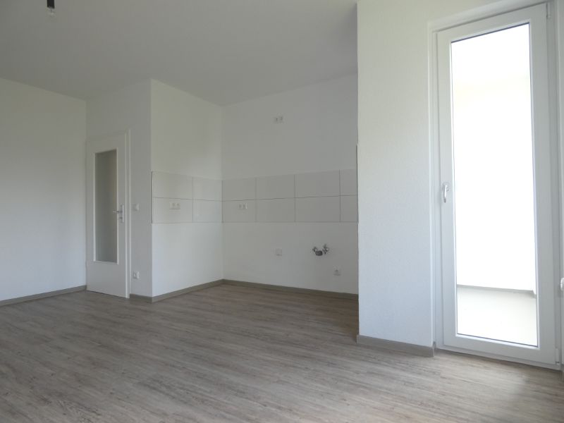 *** Meine erste eigene Wohnung! Sanierung beginnt in Kürze! *** - Photo 1