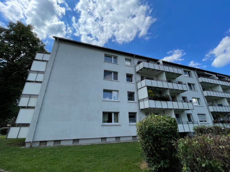 *gut geschnittene 2-Zimmer-Wohnung mit Balkon + Tageslichtbad* - Foto 2
