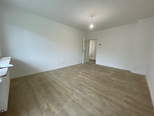 *sanierte Erdgeschosswohnung mit Balkon* - Foto 1