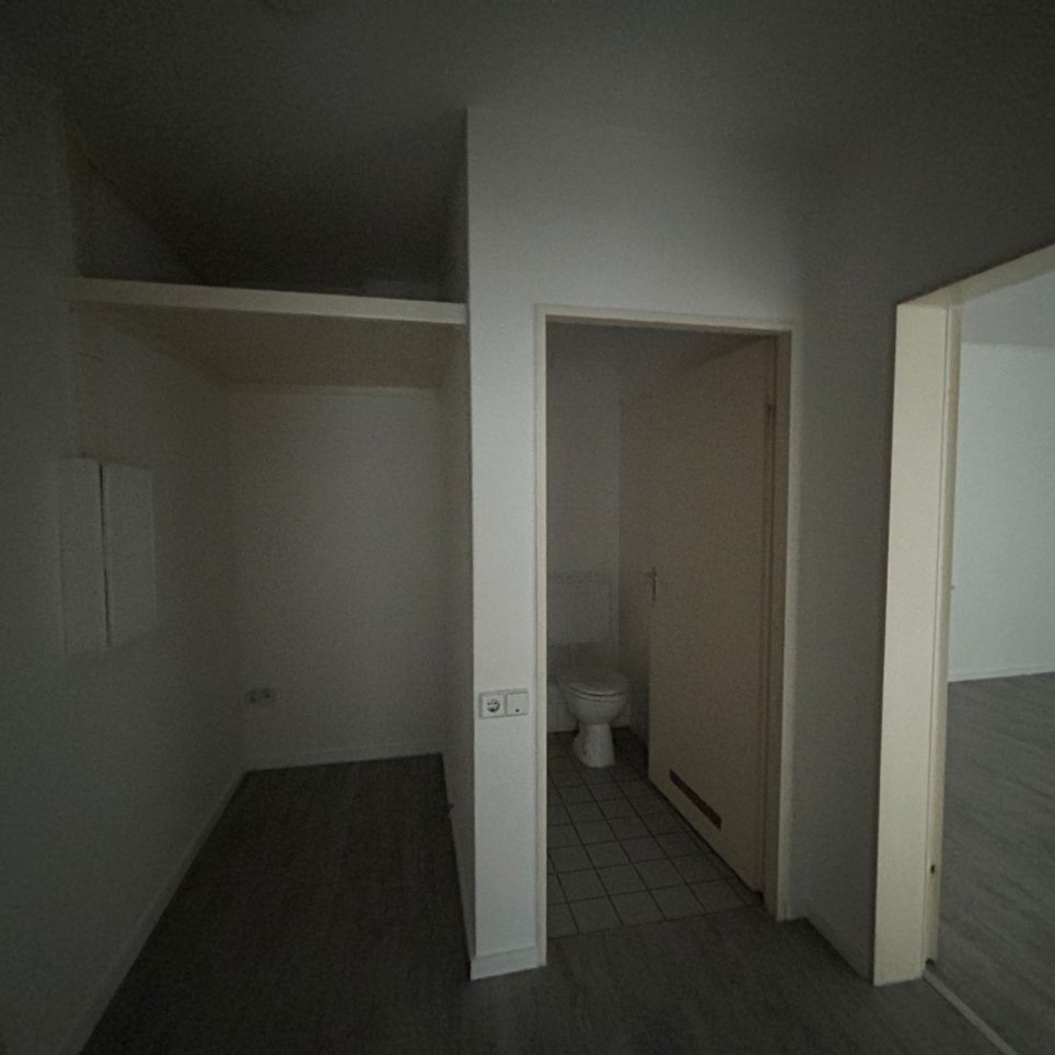 Diele mit Nische/ Hängeboden