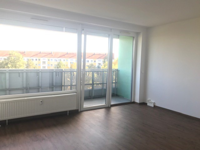 Coming HOME and enjoy – Wohnen mit extravaganter raumhoher Glasfront! - Foto 2
