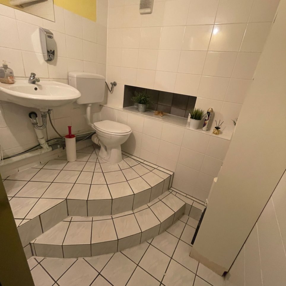 WC