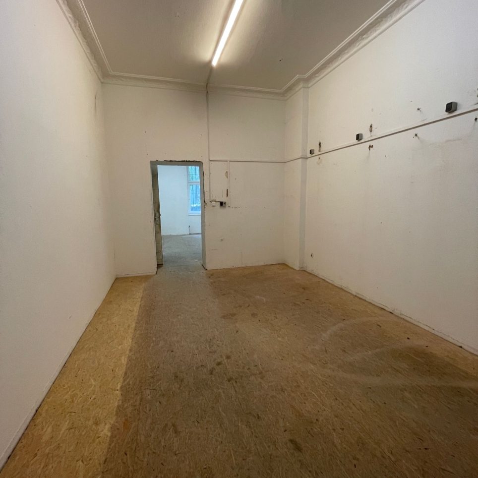 Büro 1