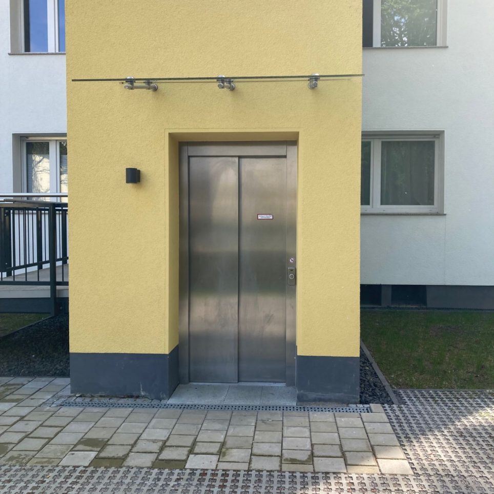 Aufzugsturm