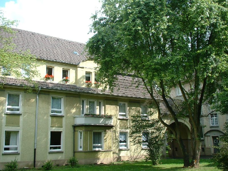 *** Modernisierte 2-Zi-Wohnung in beliebter Lage von Essen-Holsterhausen *** - Photo 2