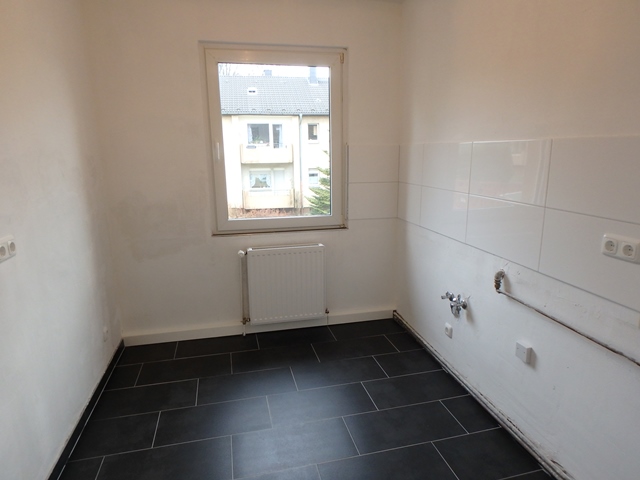 Modernisierte 2-Raum-Wohnung in ruhiger&grüner Lage! - Photo 1