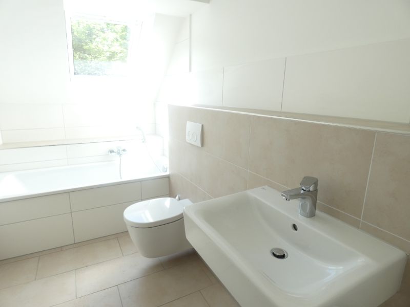 ** Modernisierte Single-Wohnung mit tollem Dielenboden ** - Foto 4