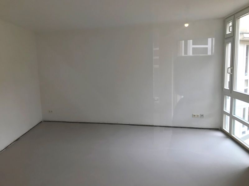 Maisonette im Grünen mit 2 Balkonen und EBK sucht neue Mieter! - Photo 4