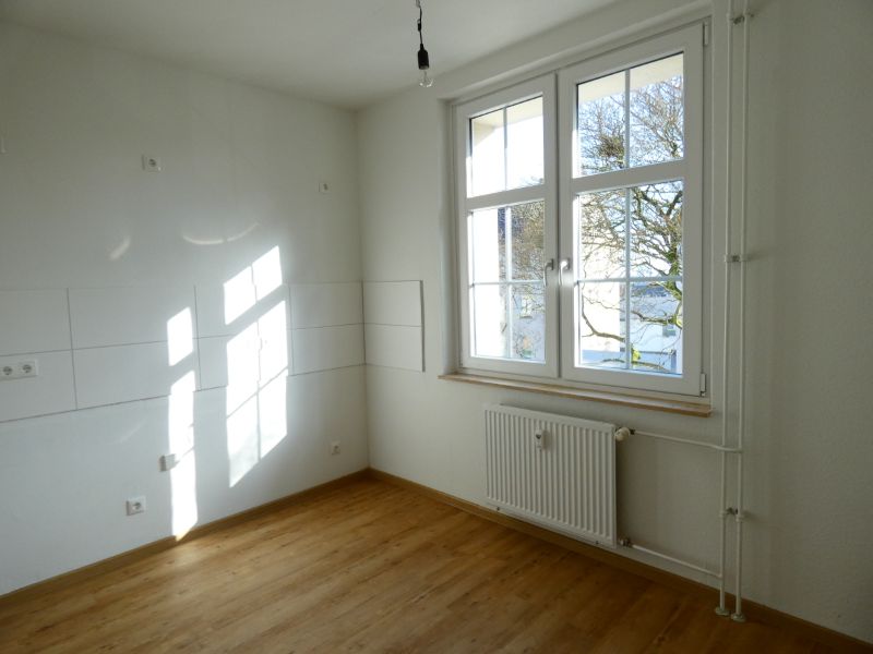 ** Altbaufans aufgepasst…. Modernisierte 2-Zi-Wohnung im beliebten Luisenhof ** - Photo 2