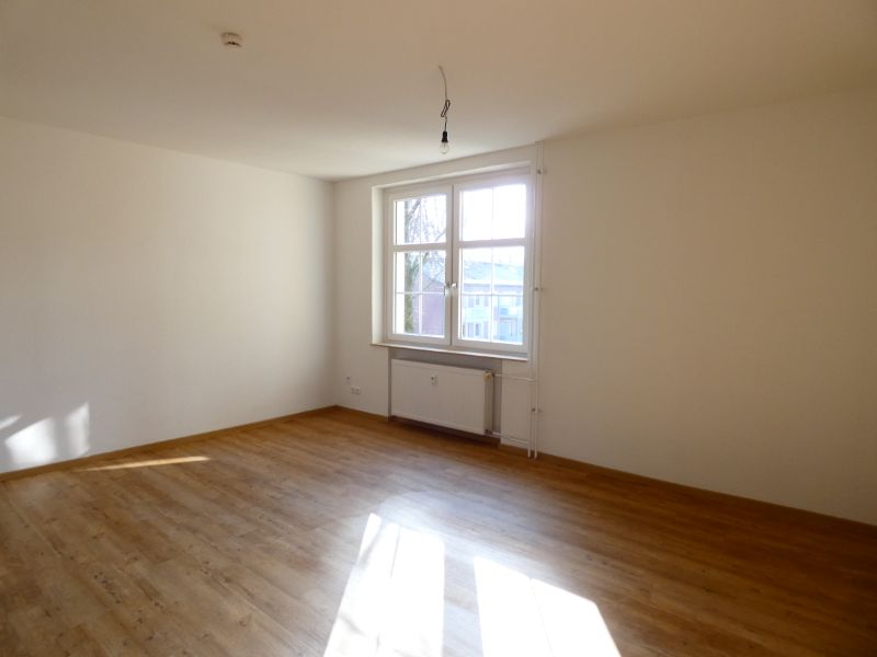 ** Altbaufans aufgepasst…. Modernisierte 2-Zi-Wohnung im beliebten Luisenhof ** - Photo 4