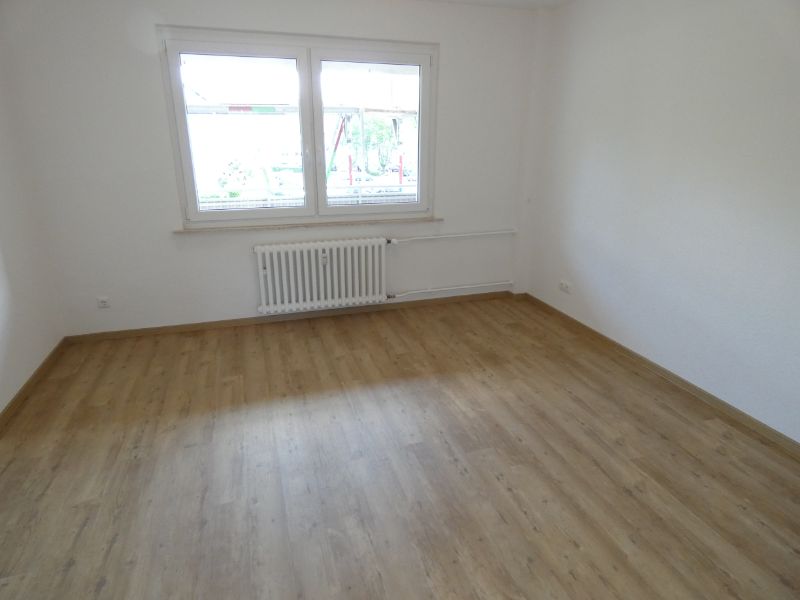 Modernisierte 3-Zi.-Whg. mit Balkon in angrenzender Nähe zu E-Haarzopf! - Foto 1