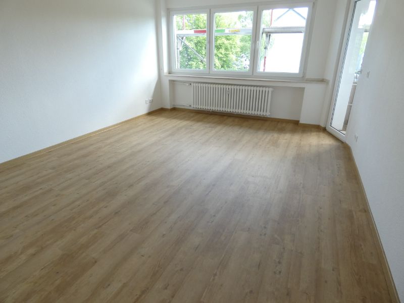 Modernisierte 3-Zi.-Whg. mit Balkon in angrenzender Nähe zu E-Haarzopf! - Foto 3