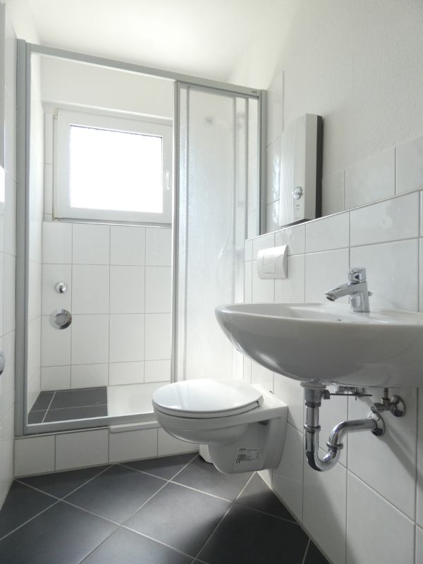 *** Bereits modernisierte Single-Wohnung! *** - Photo 1