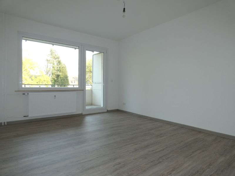 *** WBS erforderlich – Gut aufgeteilte 3-Zi.-Whg. in Borbeck-Zentrum! *** - Photo 2