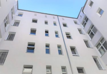 تصویر Urbanes Wohnen in Berlin-Wedding: Frisch teilsanierte Single-Wohnung