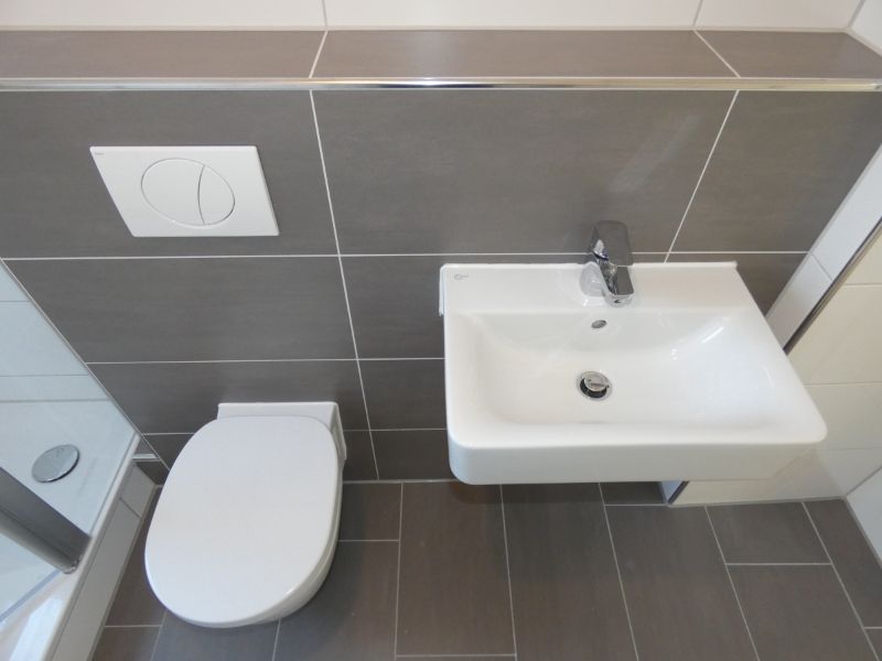 *** Attraktive EG-Wohnung mit ebenerdiger Dusche in Schlossnähe! *** - Foto 1