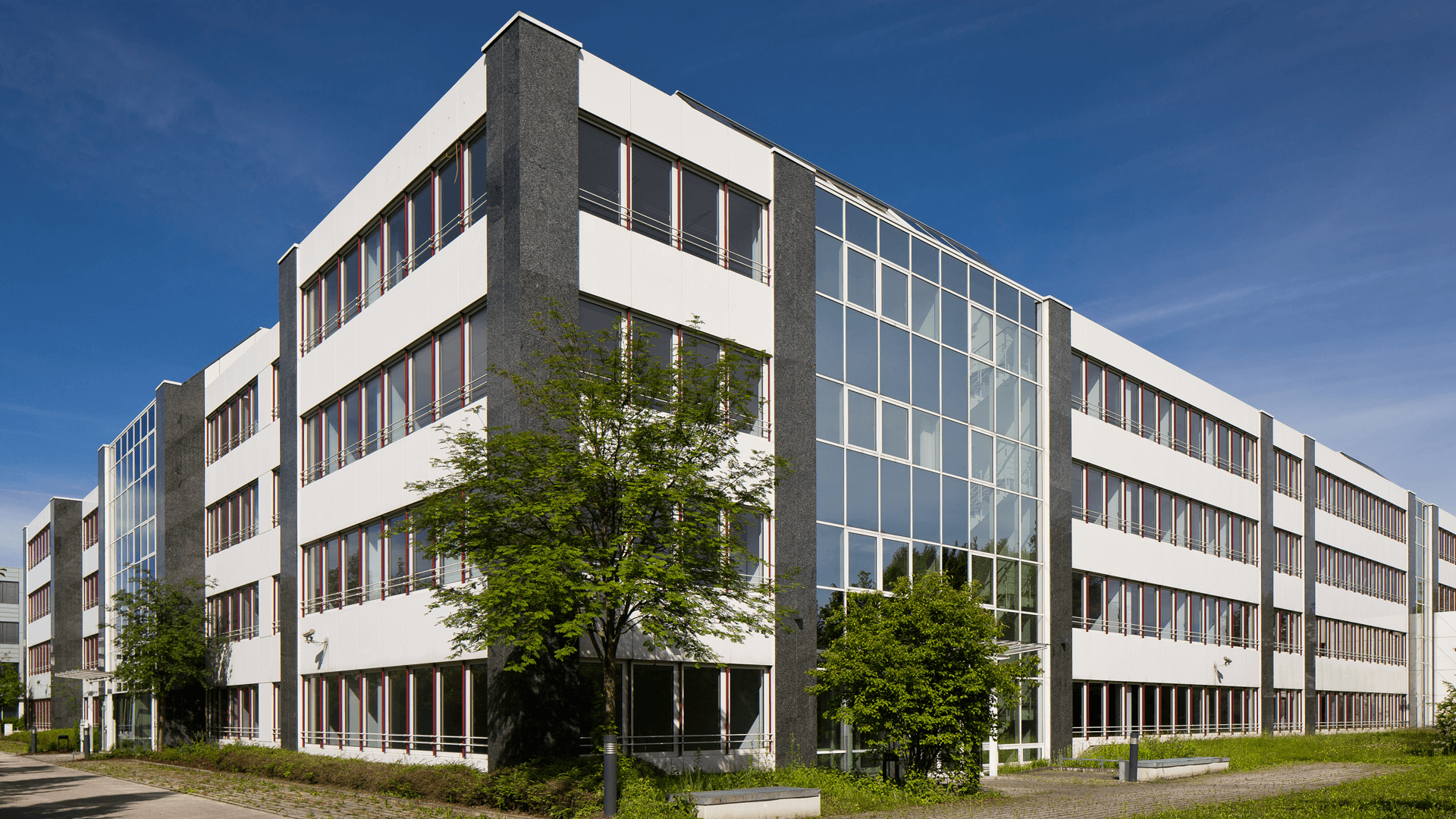 Fassade modernes Bürogebäude