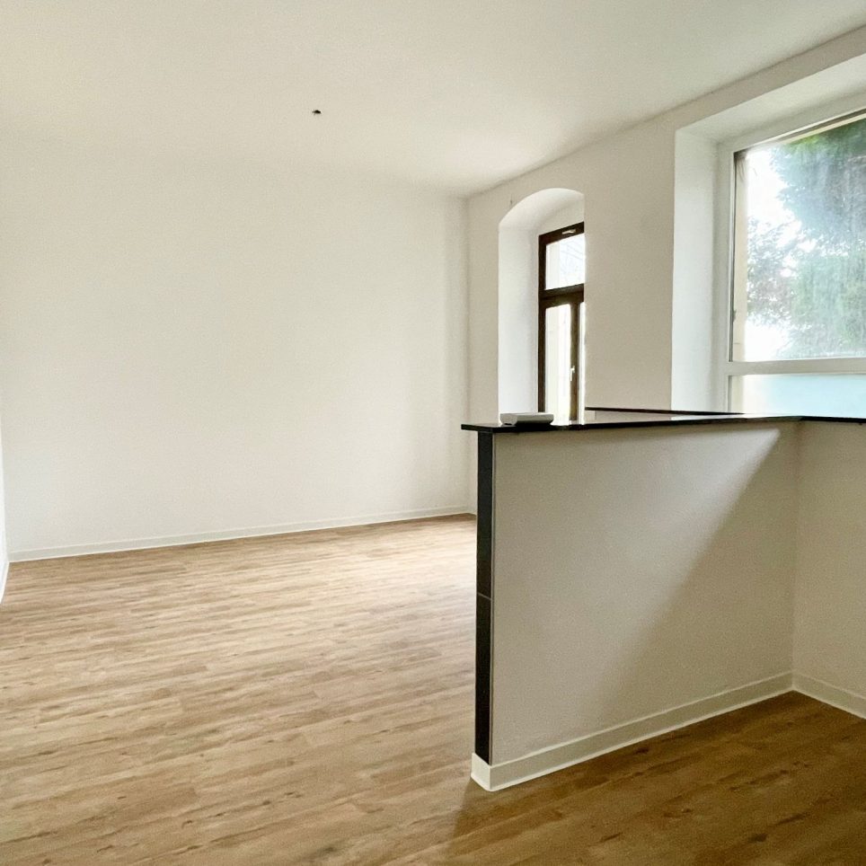 Blick in den offenen Wohnbereich