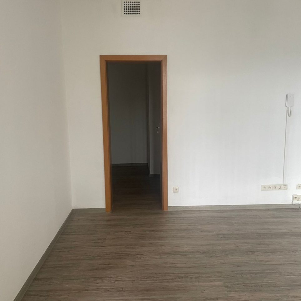 Büro 1