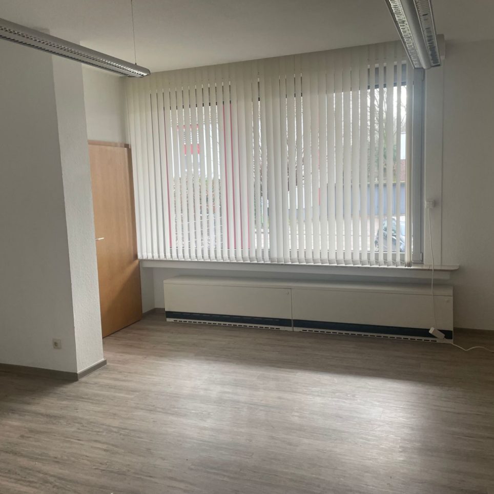 Büro 1