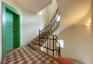Gepflegtes Treppenhaus
