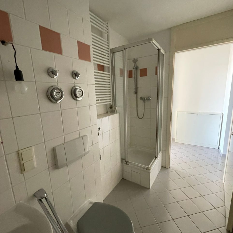 Wannen- und Duschbadezimmer