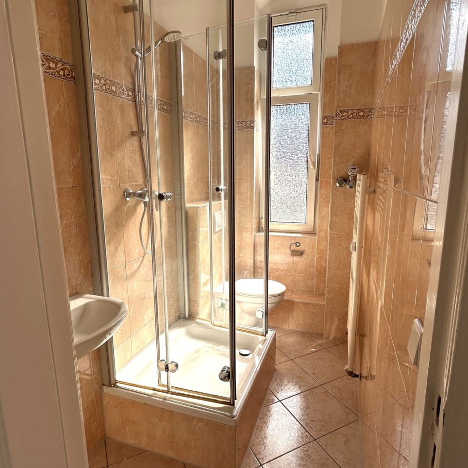 Badezimmer (1.OG)