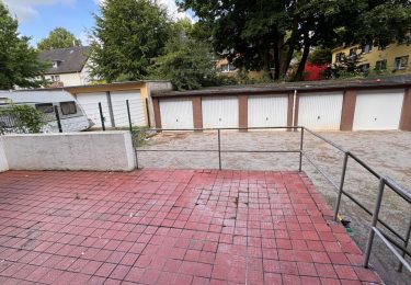 Terrasse (Sichtschutz und neue Plattierung folgen)