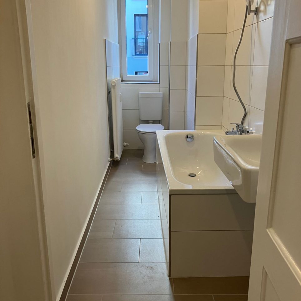 Beispielhaftes Badezimmer