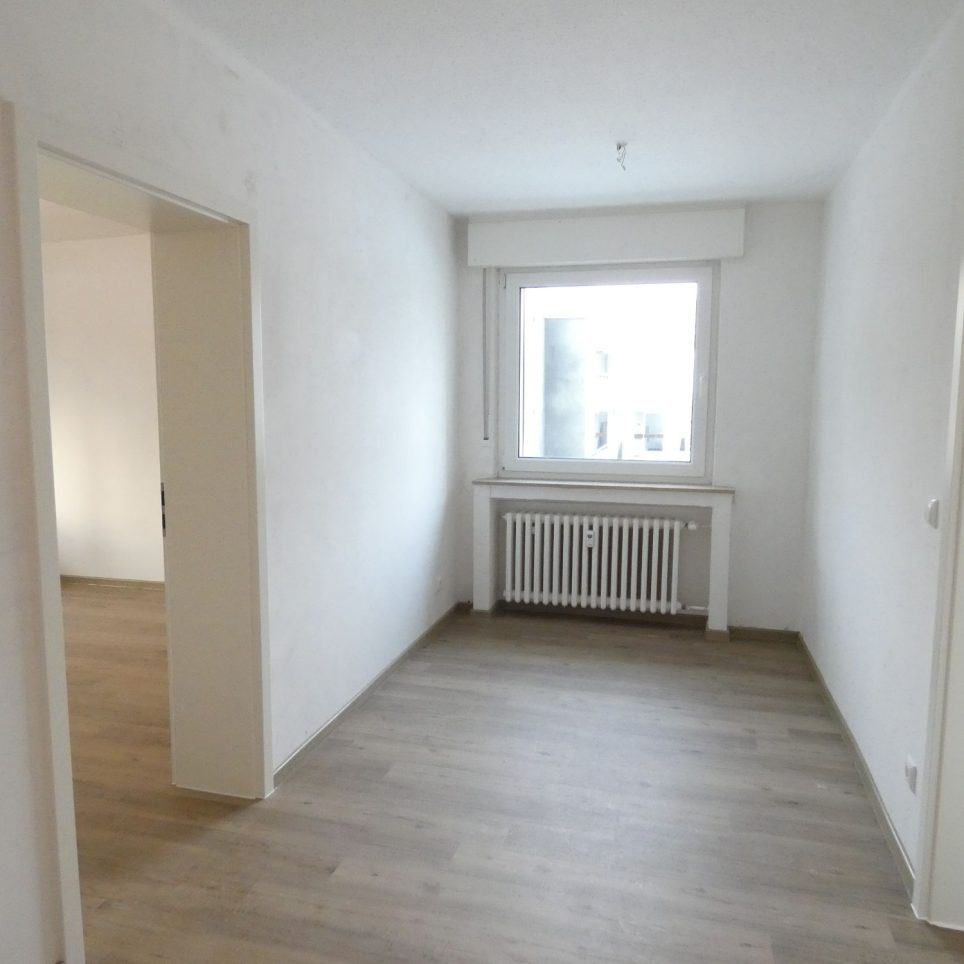 Essbereich vor der Küche, Musterfoto