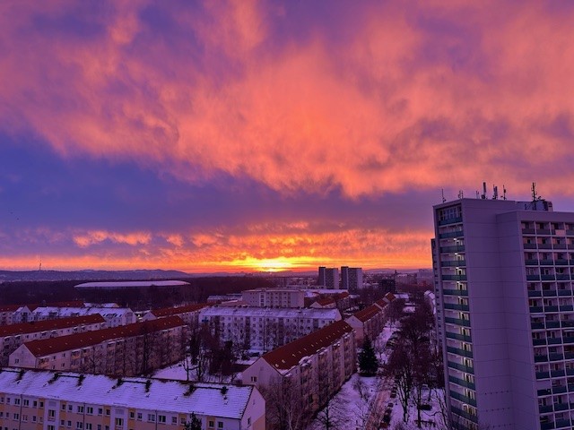 Facetten des Himmels – Deine Terrasse im Abendlicht