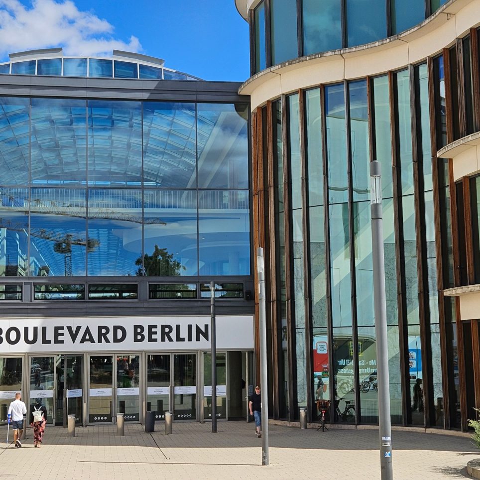 nähe Schloßstraße, Boulevard