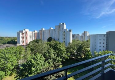 MUSTERBILD Balkon mit Ausblick