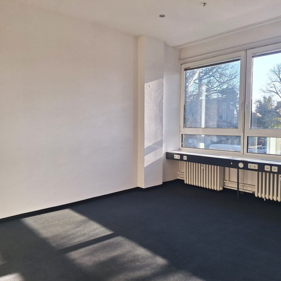 Raum 03 straßenseitig