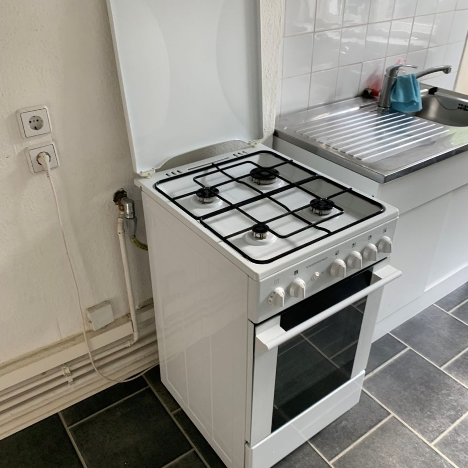 Beispielfoto Herd + Spüle