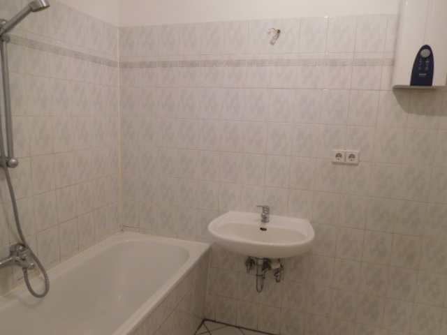 Beispielhaftes Badezimmer