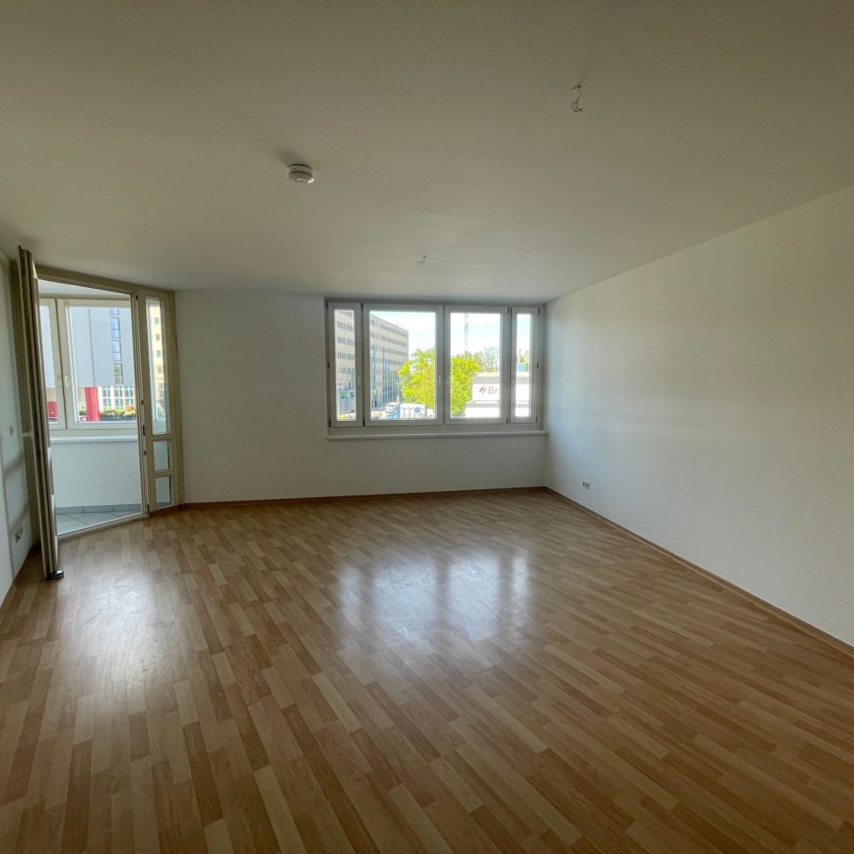 Wohnzimmer mit Wintergarten