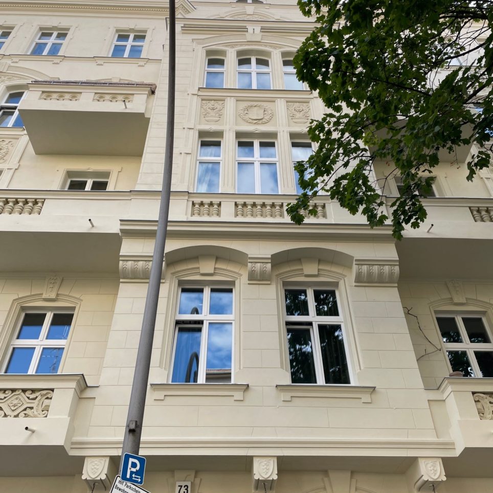 Gebäude