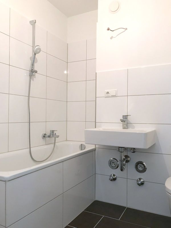 neues Wannenbad