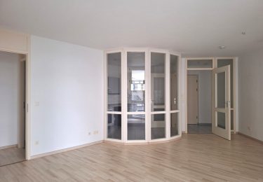 تصویر Gepflegte Sie mit schönen Rundungen - ab sofort, mit EBK und Stellplatz!